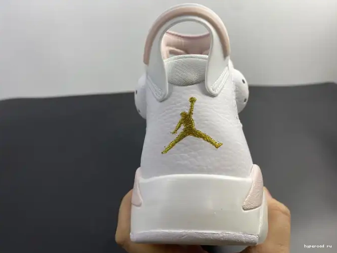 Jordan Gold DH9696-100 Air Hoops (W) Retro 6 0412